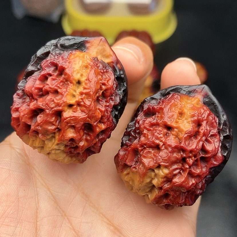 【闪购商品】把件文玩核桃40尺铁狮子球