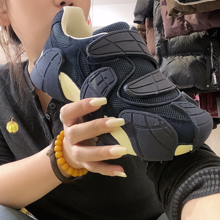 淘***定鱼嘴鞋37码哈哈哈哈哈哈