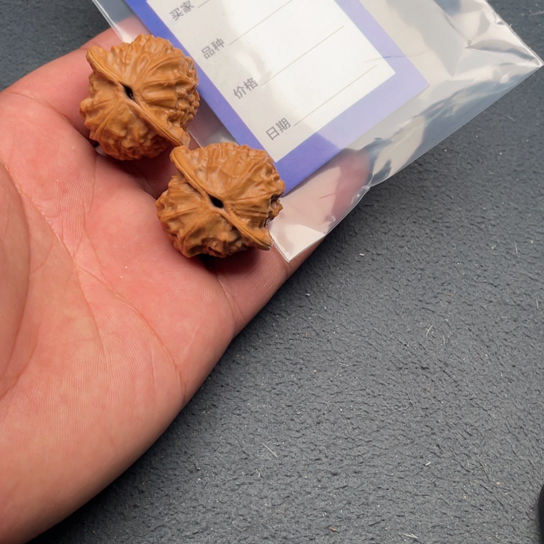 核桃把件36瓷娃娃，145号