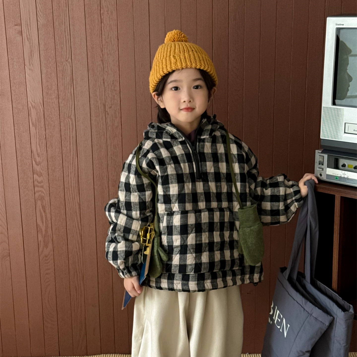 【K6】波妞格子套头款棉衣童装