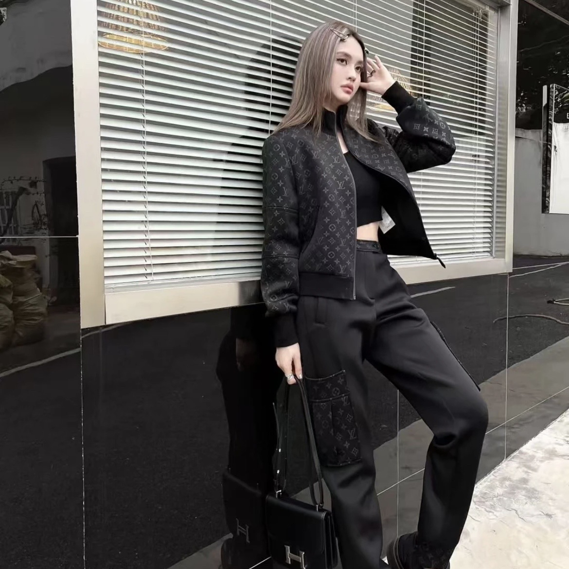 99新 LouisVuitton/路易威登 A100236/暗纹老花运动休闲裤/36码
