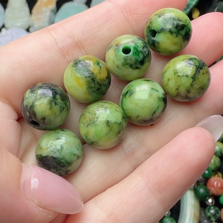 翡翠未镶嵌颈饰天然A货18