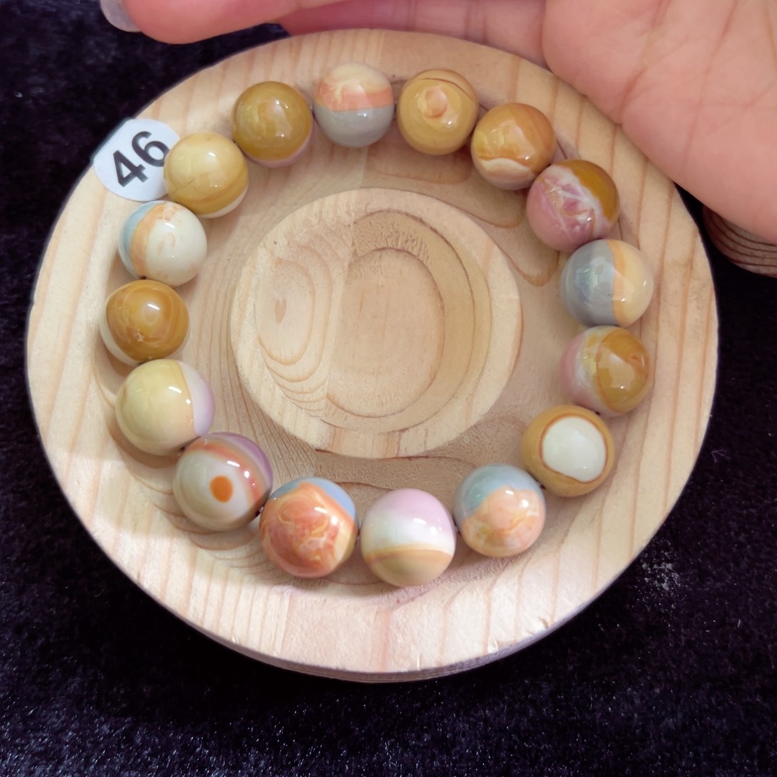 石英质玉手链未镶嵌哈*哈136