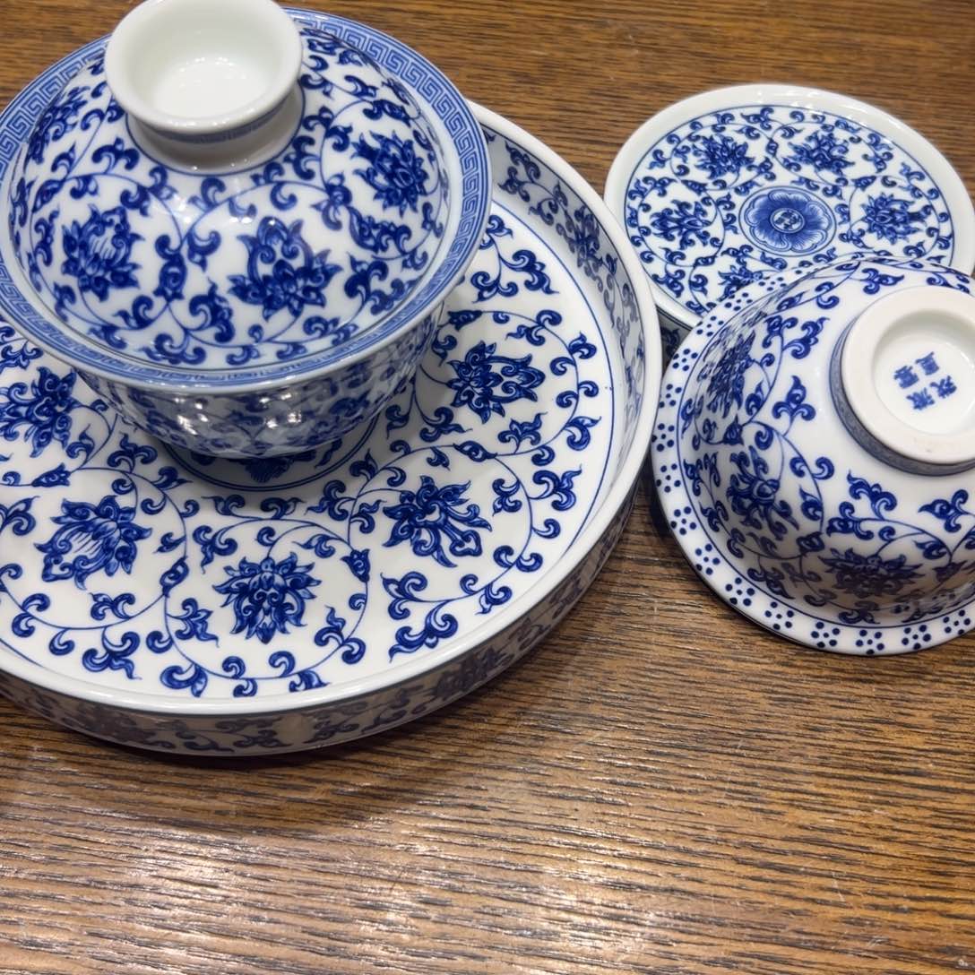 景德镇瓷器精品陈列展品