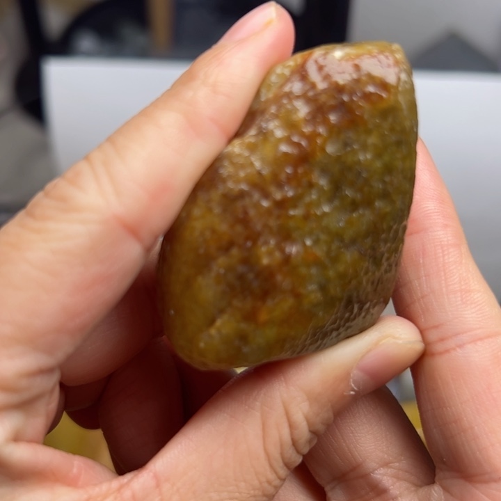 翡翠颈饰未镶嵌毛料