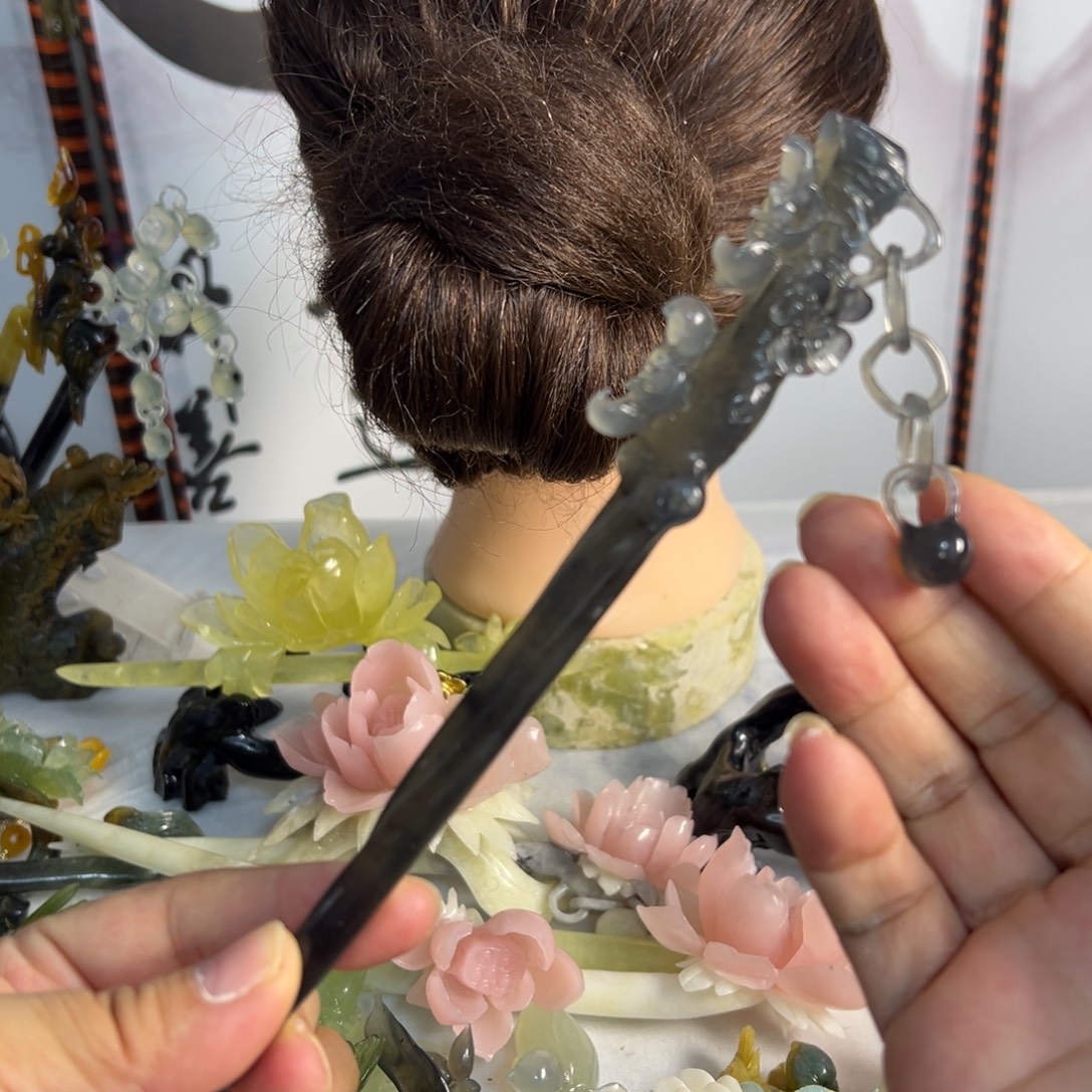 蛇纹石玉未镶嵌发饰