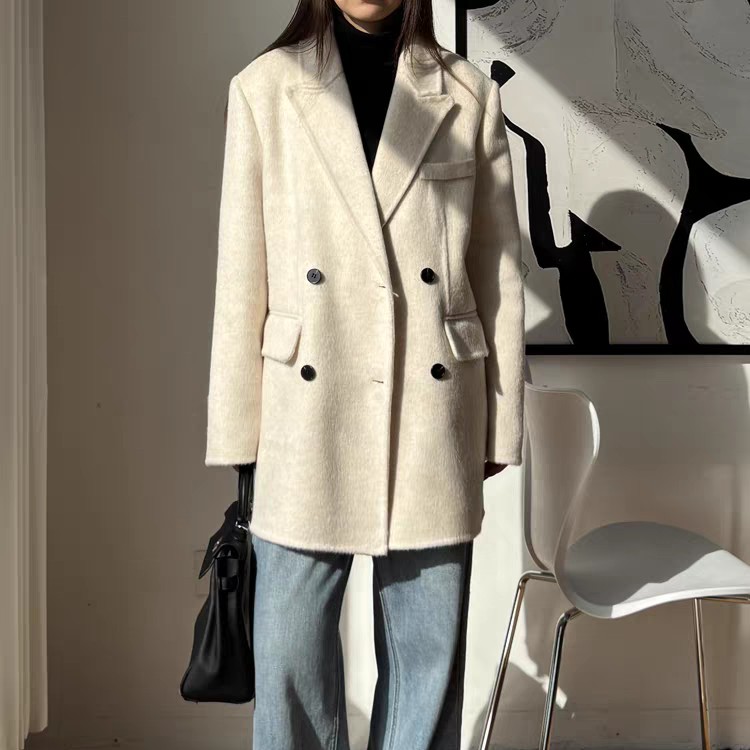 女士复古羊绒西装 收腰正肩加垫肩 鄂市产地 （7503）