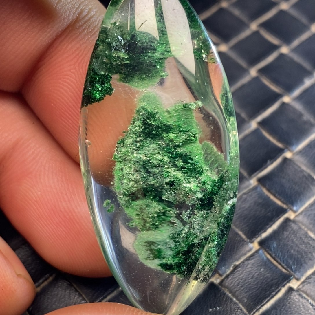 水晶颈饰未镶嵌静**雨