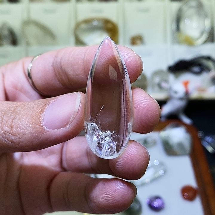 水晶吊坠(不含链)未镶嵌猫****?