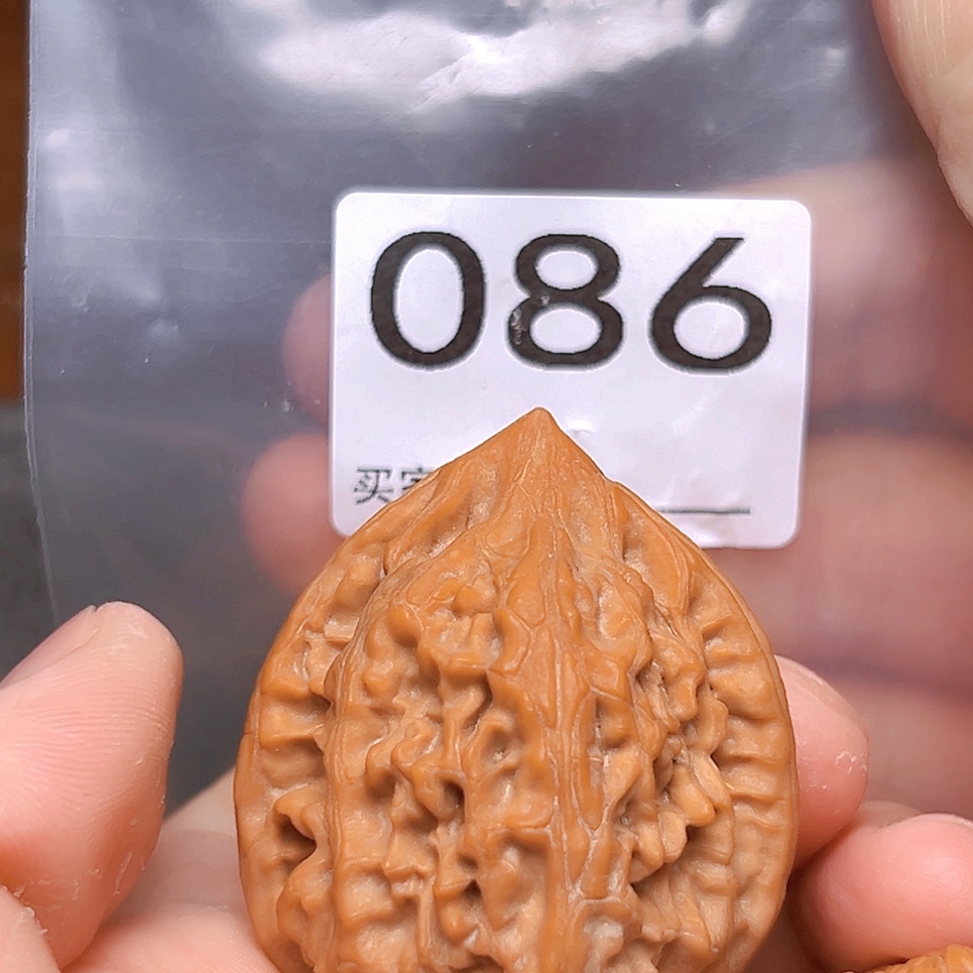 文玩核桃吊坠41鸡心