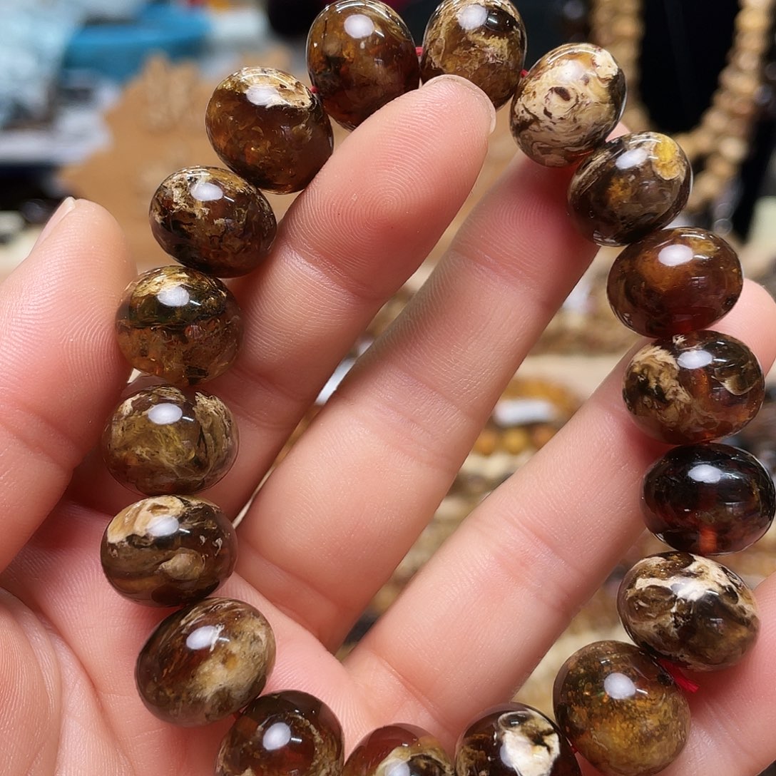 琥珀裸石未镶嵌十四10601