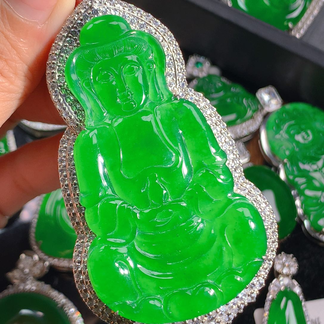 翡翠吊坠(不含链)未镶嵌