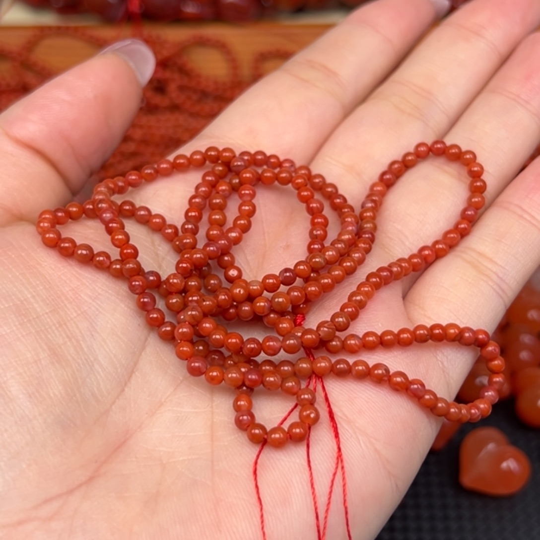 辉***辉南红玛瑙未镶嵌手链