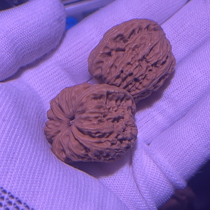 文玩核桃吊坠南疆石