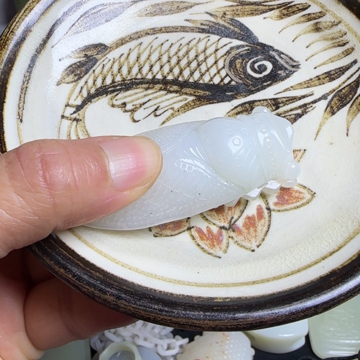 瓷片如**君新开播瓷器盘子