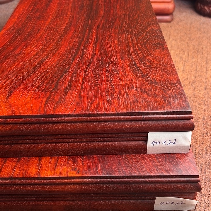 琰***队非洲紫檀（红花梨）