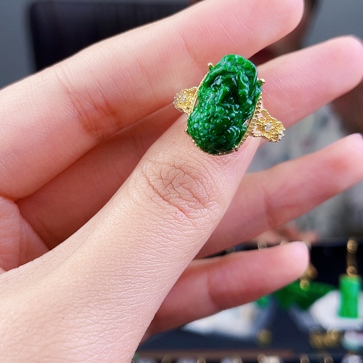 翡翠戒指银S925镶嵌饰品