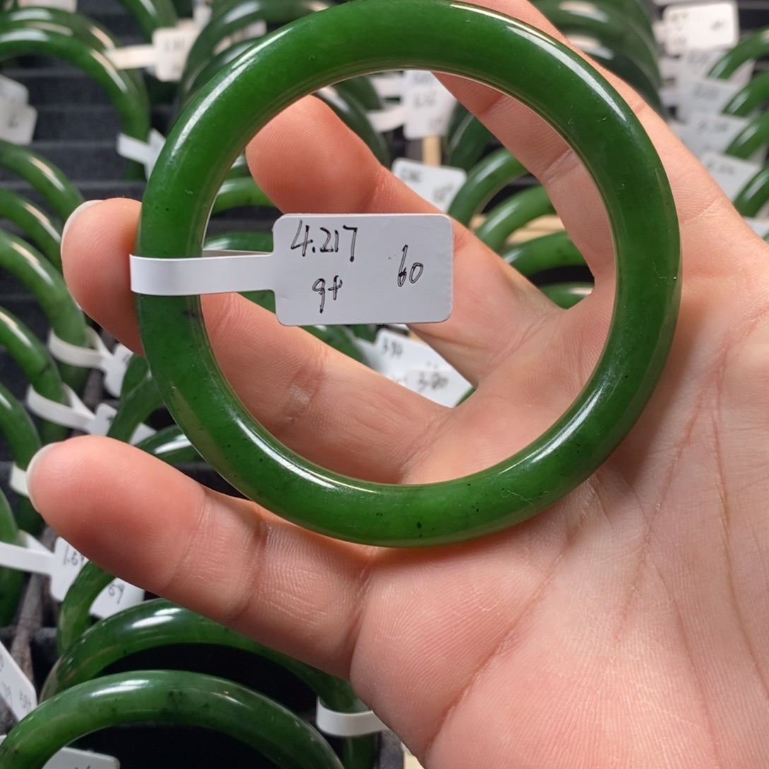 和田玉（碧玉）未镶嵌手镯60