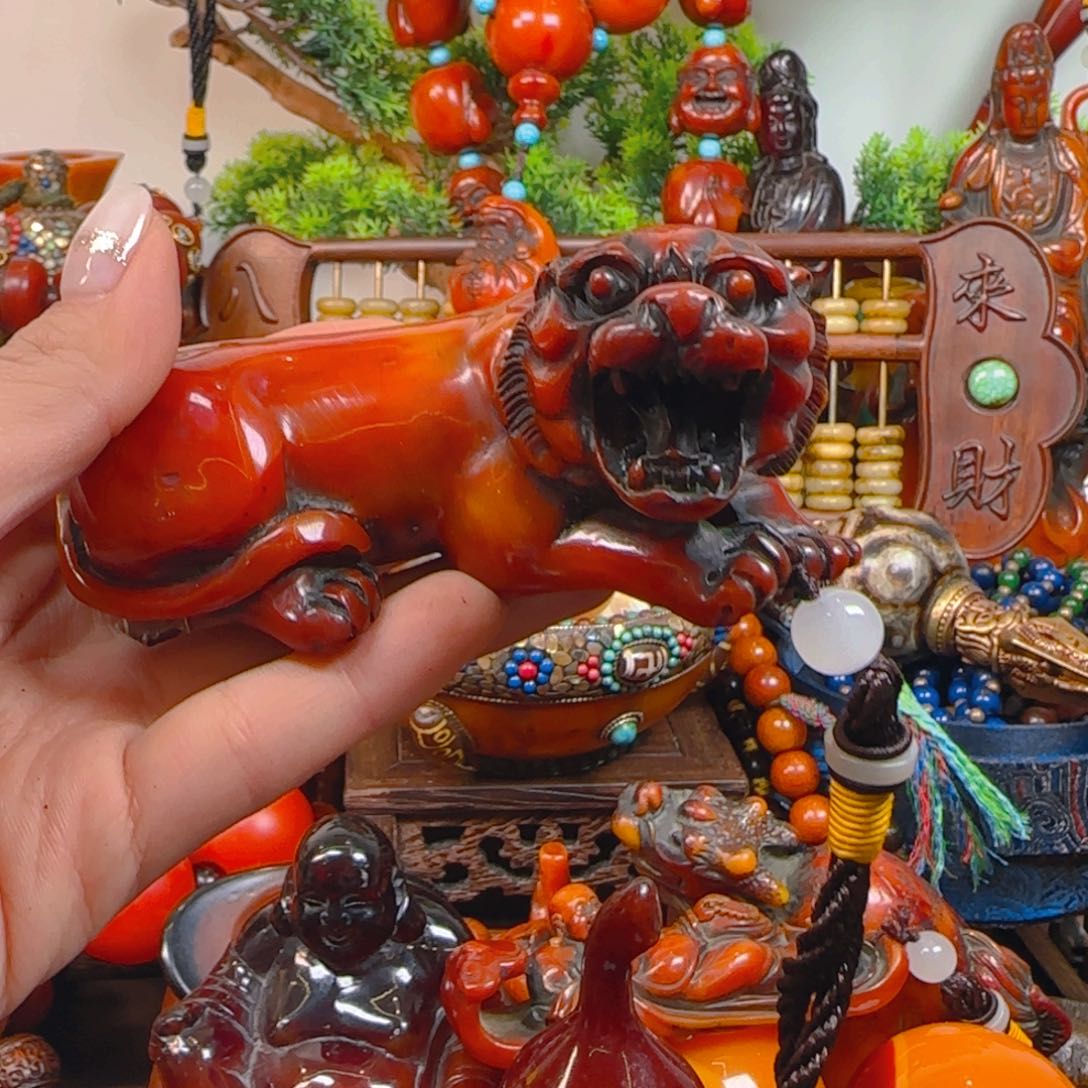 琥珀裸石未镶嵌手把