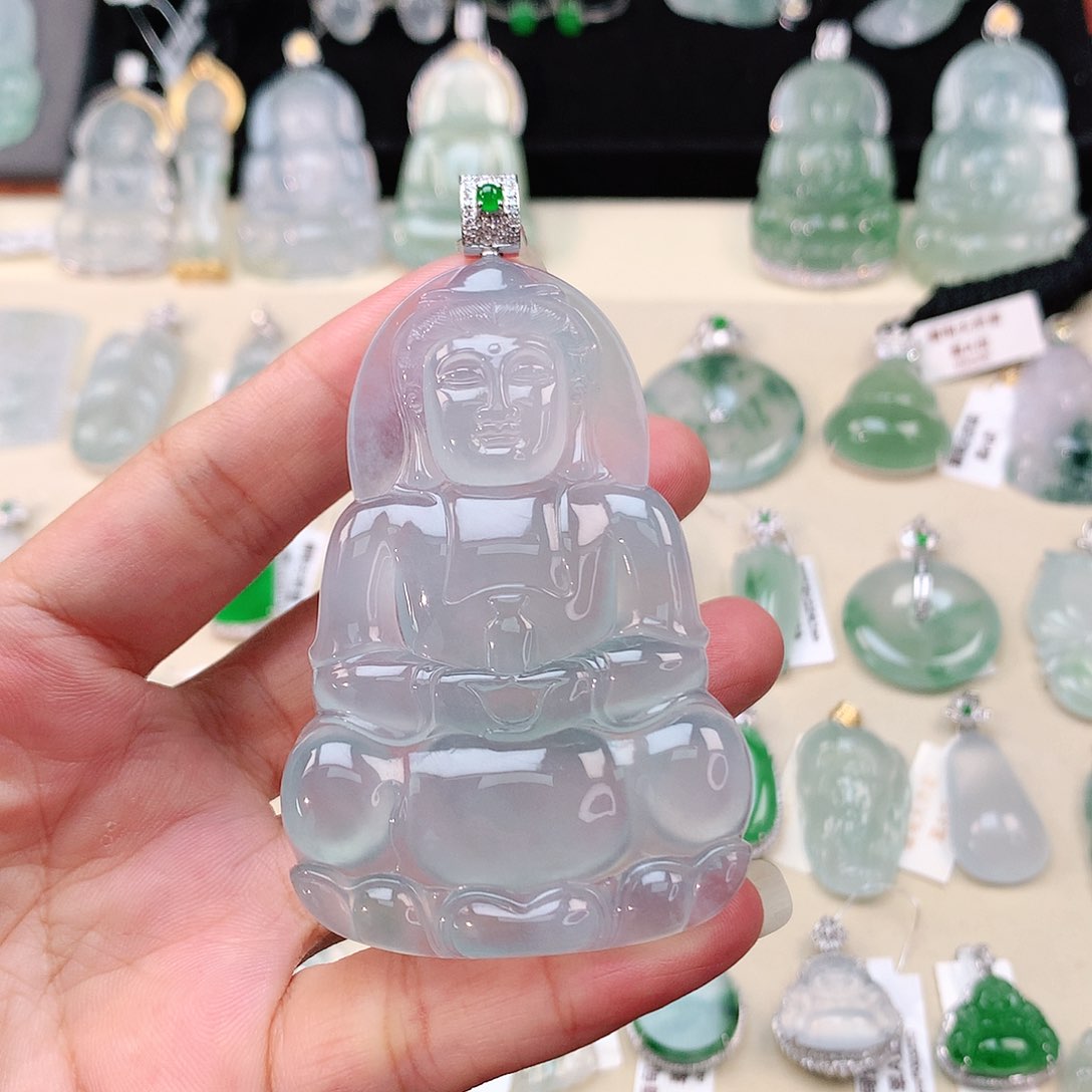 翡翠18K金镶嵌颈饰瑜*酱观音