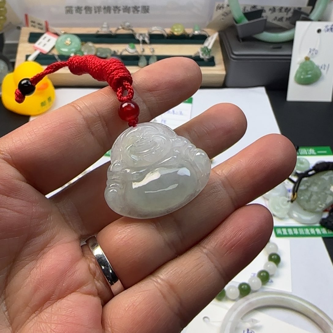 翡翠颈饰未镶嵌天然翡翠A