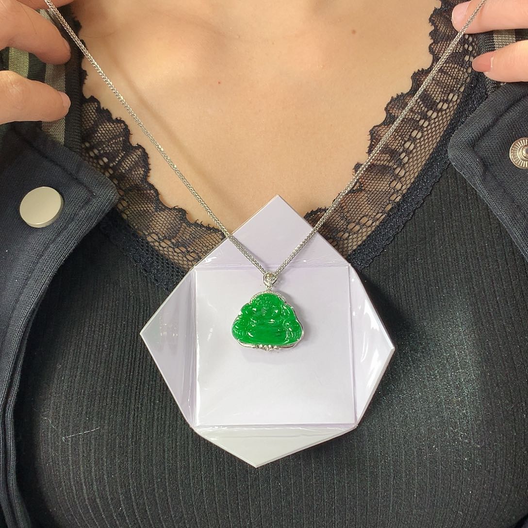 翡翠吊坠(赠链)18K金镶嵌