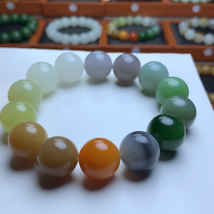 和田玉手串未镶嵌