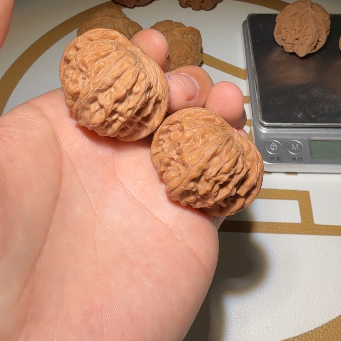 吊坠文玩核桃正磨