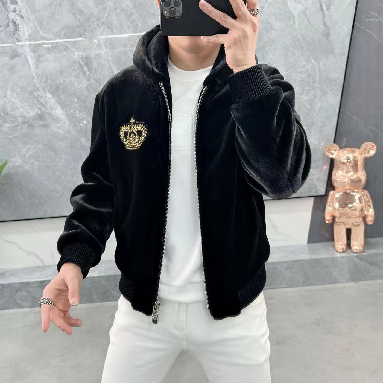 冬季新款男士轻奢高品质刺绣连帽真绒加厚保暖潮流修身夹克外套