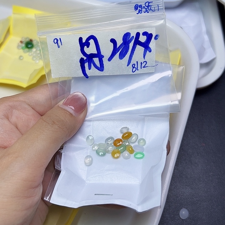 未镶嵌定制翡翠不