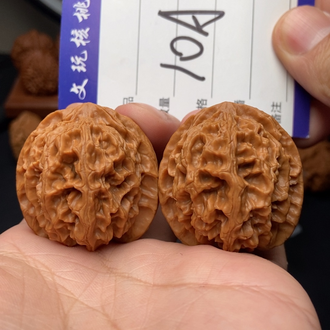 文玩核桃吊坠40苹果园