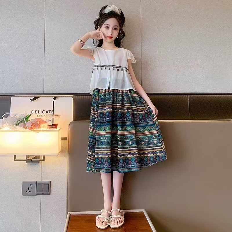 女大童夏季民族风连衣裙度假裙子新款洋气女孩雪纺波西米亚公主裙