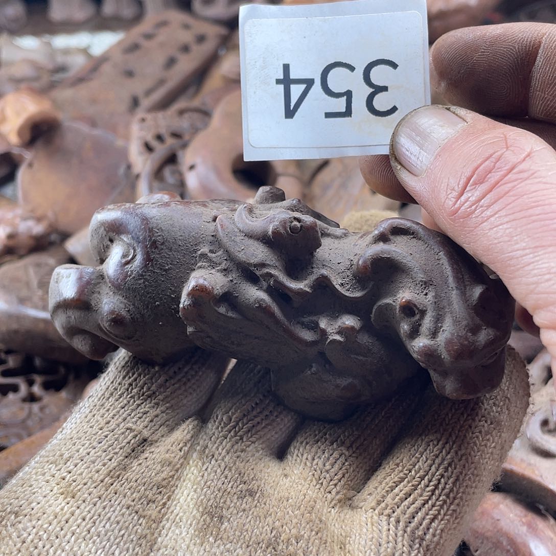 和田玉（糖玉）未镶嵌挂件