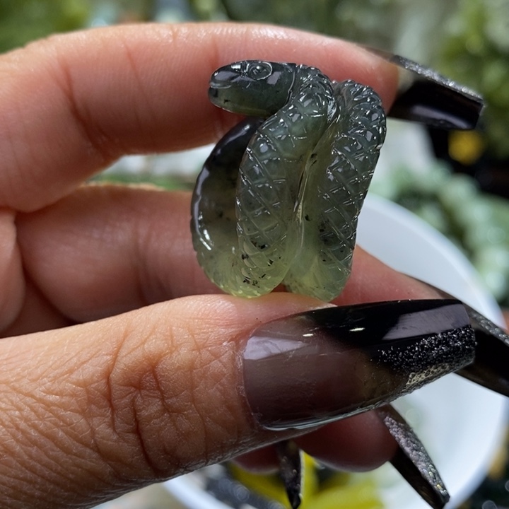 岫玉岫玉戒指未镶嵌