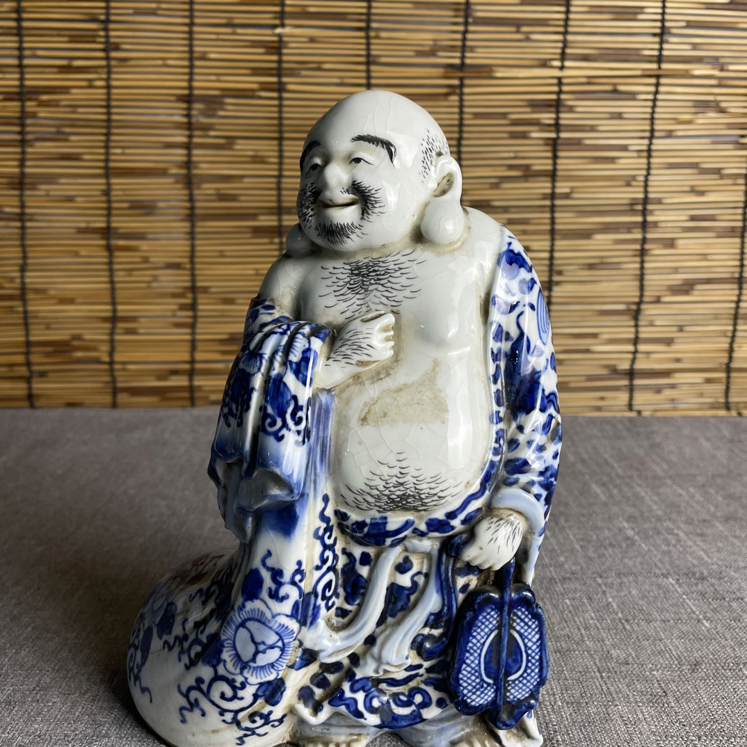 青花布袋和尚·古瓷雅藏】开片釉佛造像 案头纳福孤品