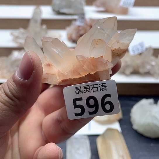 未镶嵌大型摆件（非配饰）水晶