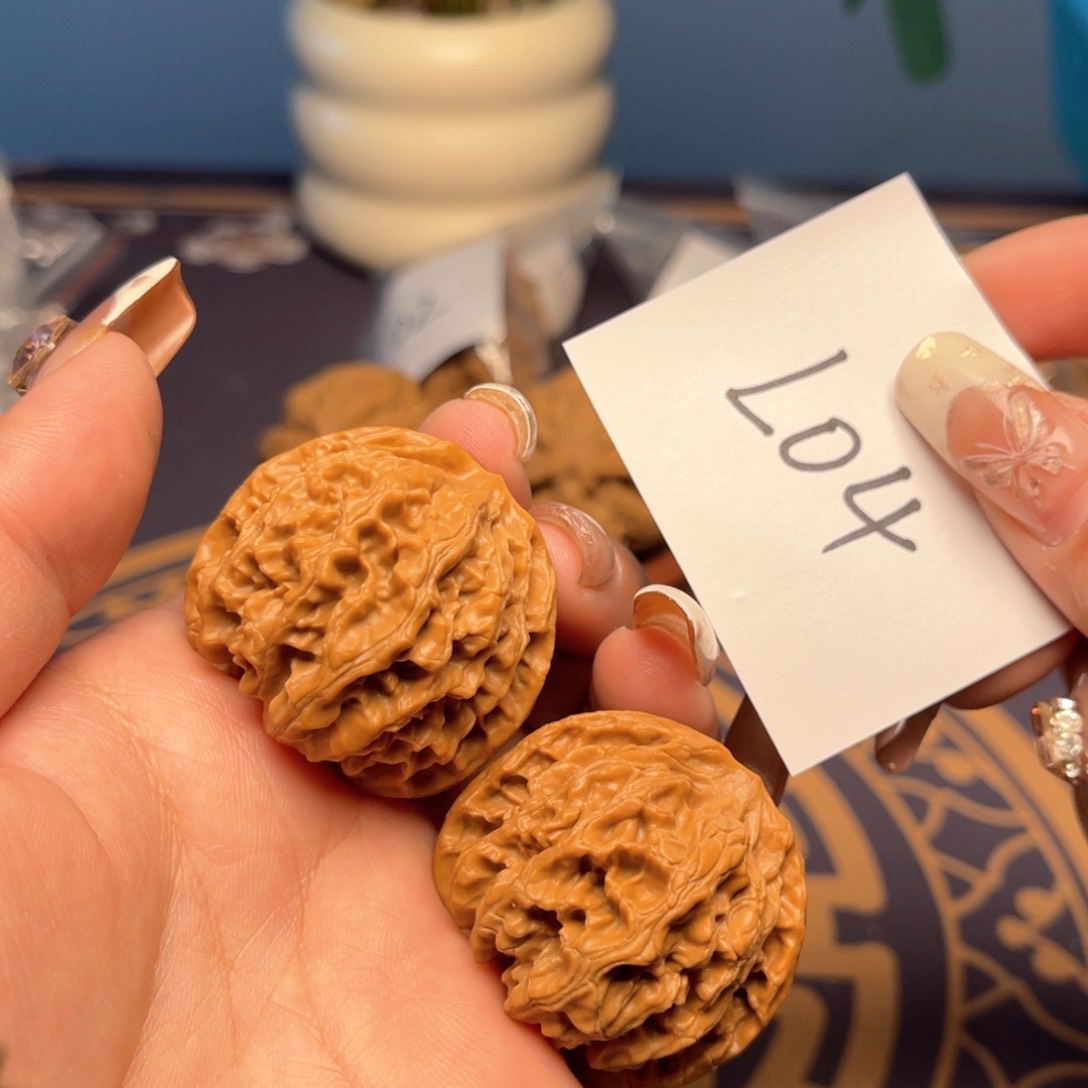 文玩核桃把件苹果园39