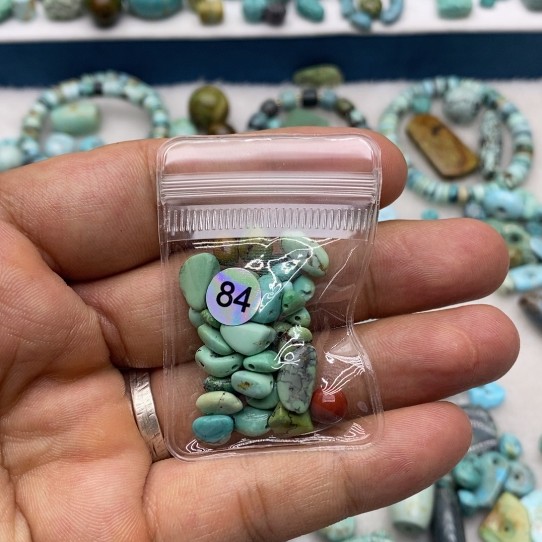 芭***面南红玛瑙未镶嵌挂件