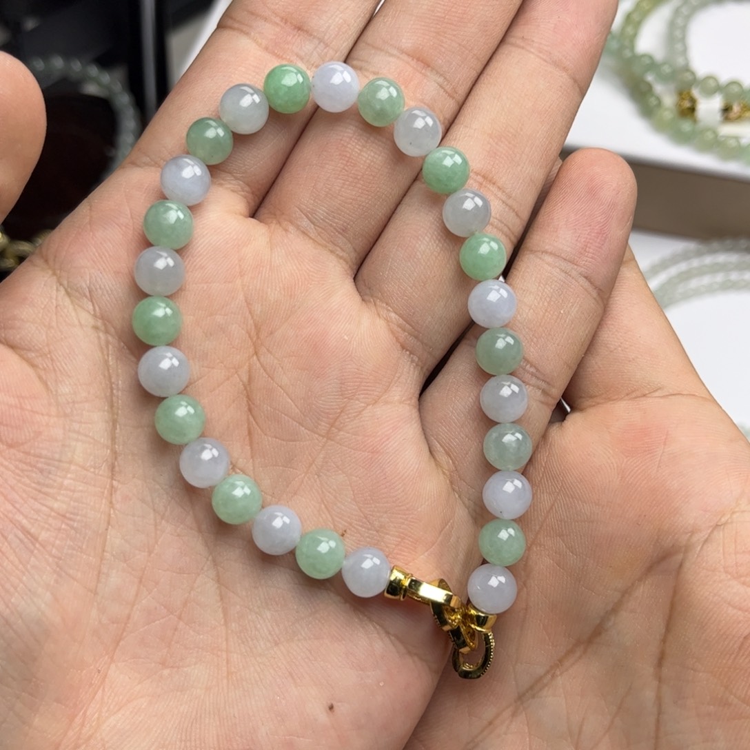 后***…翡翠未镶嵌颈饰122