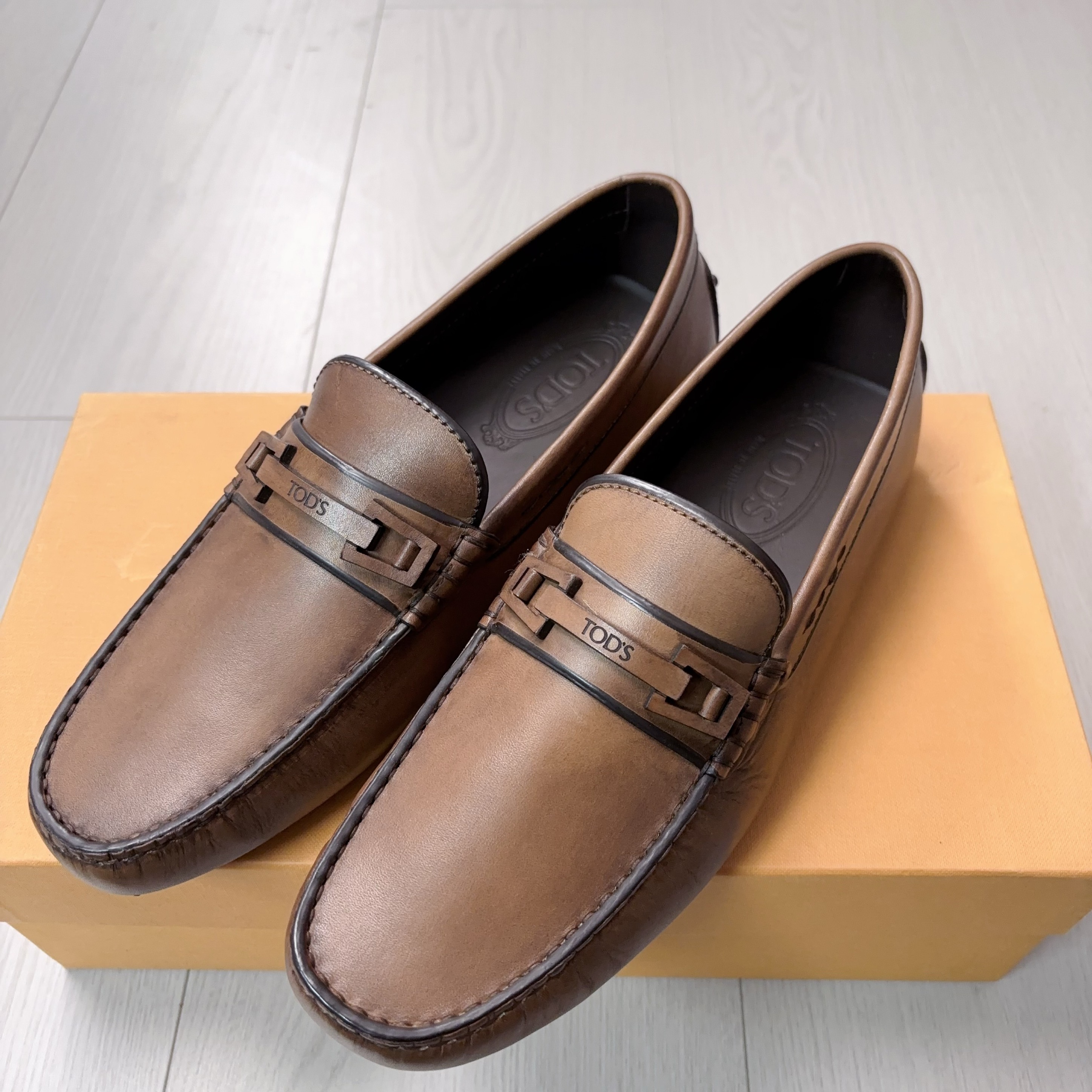 95新 TOD’S/托德斯 托德斯豆豆鞋棕色41码/251124TYSFZ01
