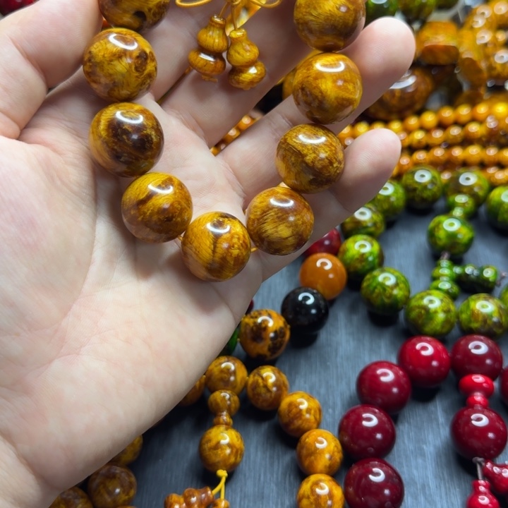 松木琥珀木文玩手串