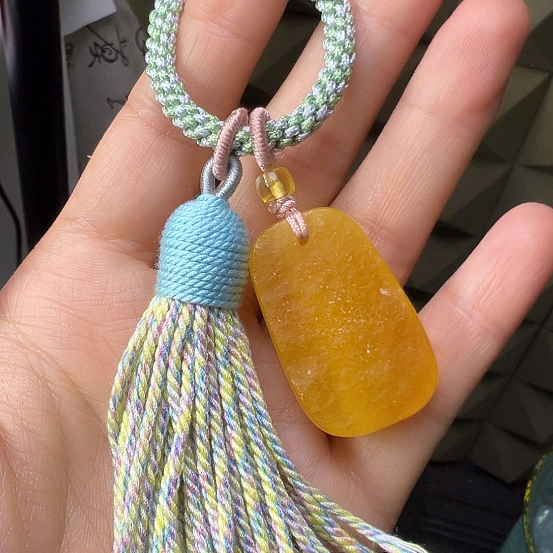 琥珀裸石未镶嵌琥珀