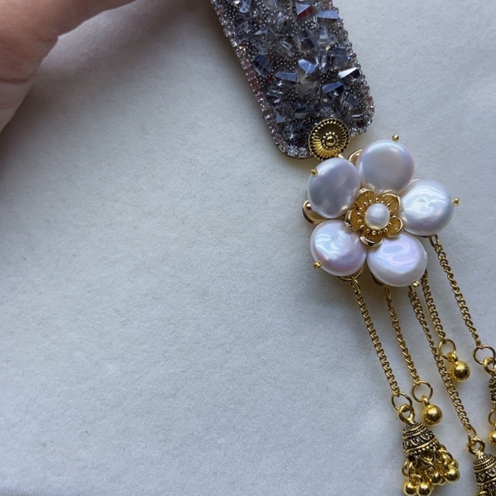 淡水珍珠胸饰银S925镶嵌一***?