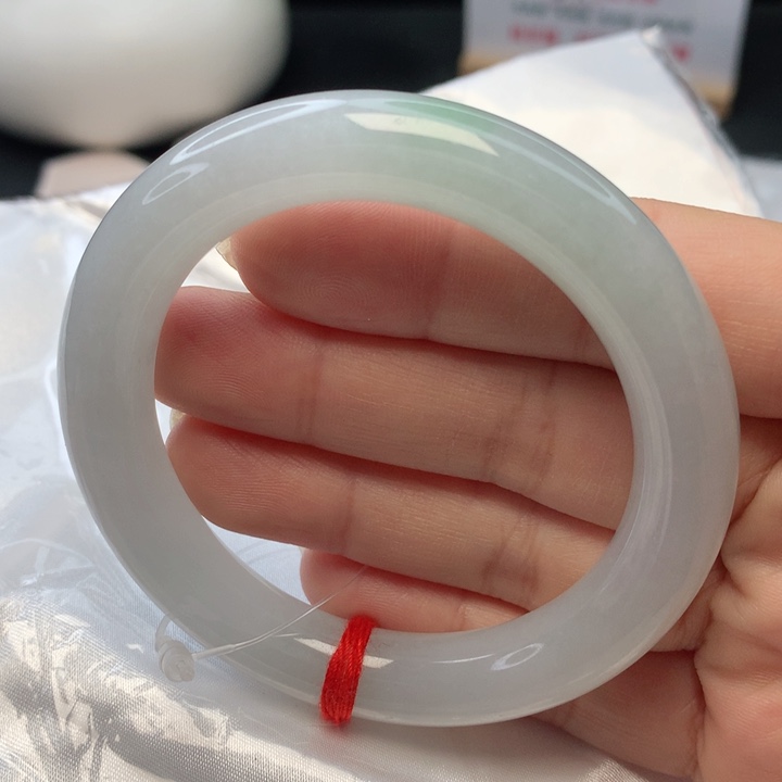 翡翠手镯未镶嵌5454555555