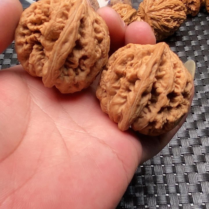 吊坠文玩核桃粗筋