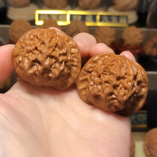 精品：大尺瓷娃娃