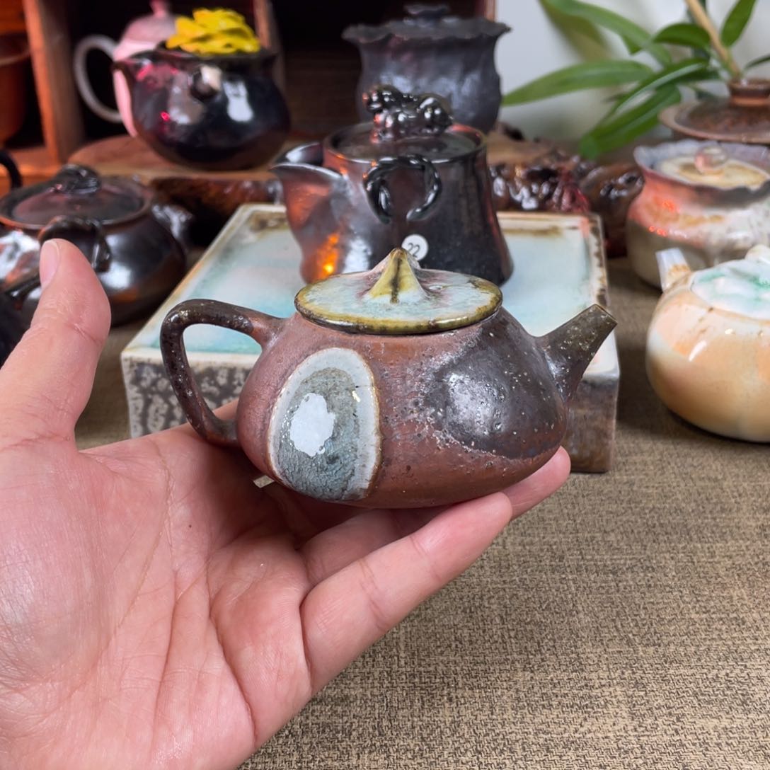 石瓢。 珍珠。  柴烧。   容量120