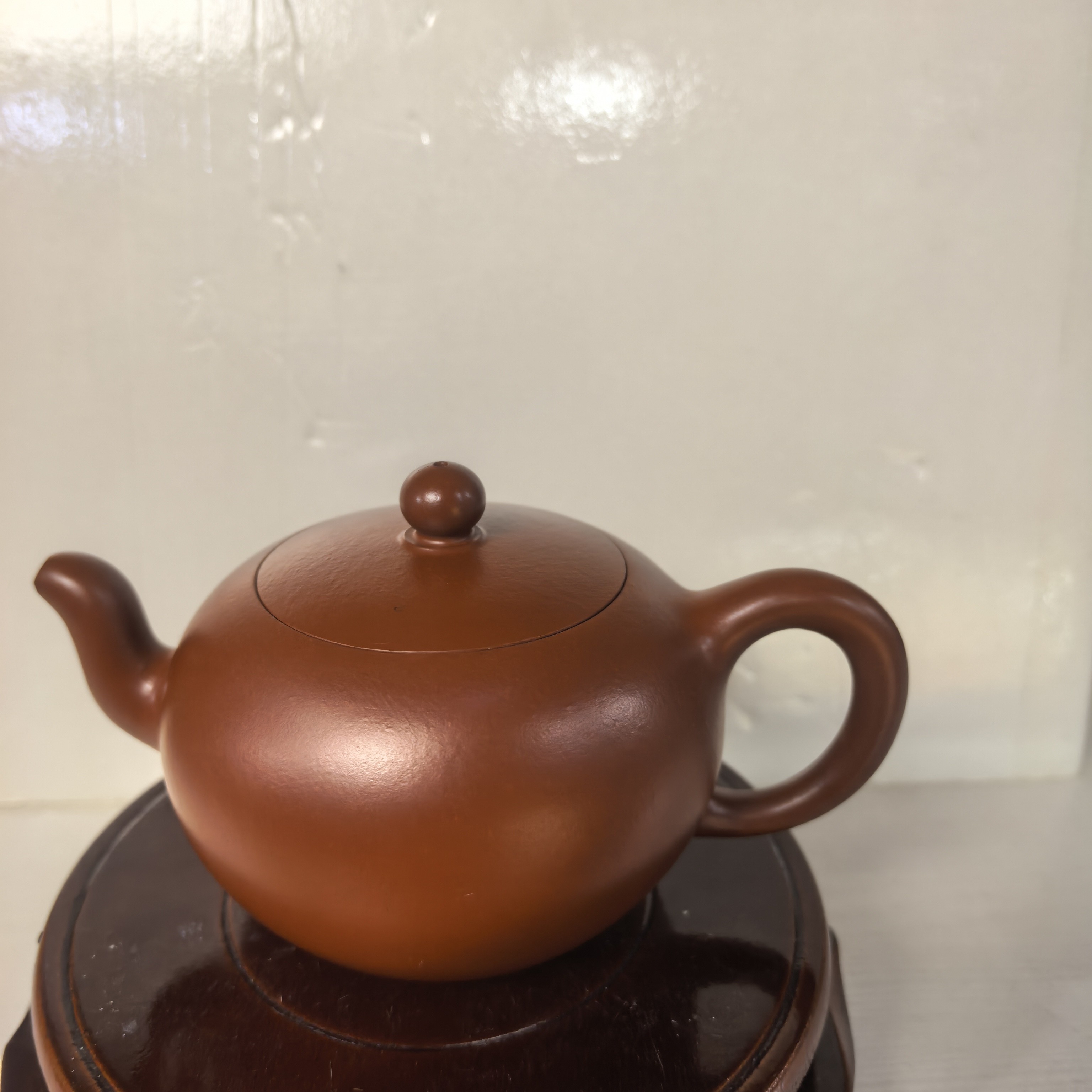 朱泥大红袍，圆珠壶190CC容量，全手工制作。