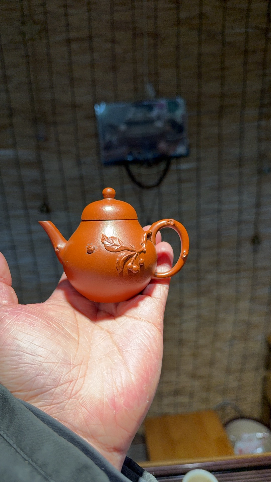 朱泥梨型壶，容量150毫升