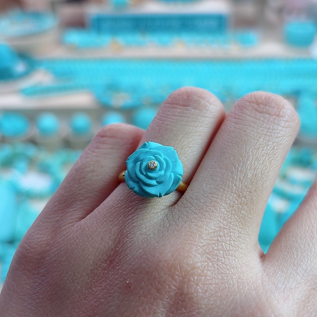 绿松石18K金镶嵌珠宝奇石